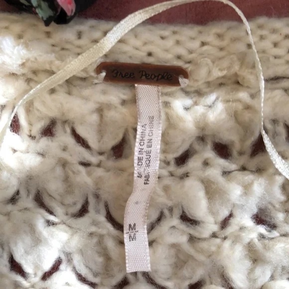 Free People Cream V-Neck Sweater - Picture 13 of 14